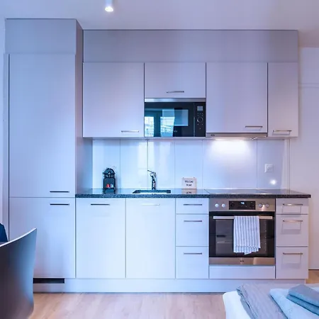 Hitrental Station Apartment Zurich