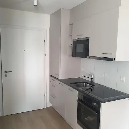 Hitrental Station * Zürich