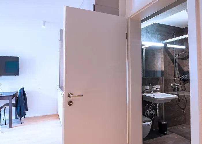 Hitrental Station Апартаменты Цюрих