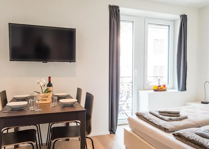 Hitrental Station * Ζυρίχη