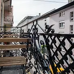 Апартаменты Hitrental Station *