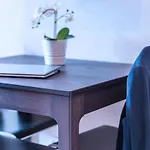 Апартаменты Hitrental Station Цюрих