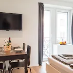 Hitrental Station Апартаменты Цюрих