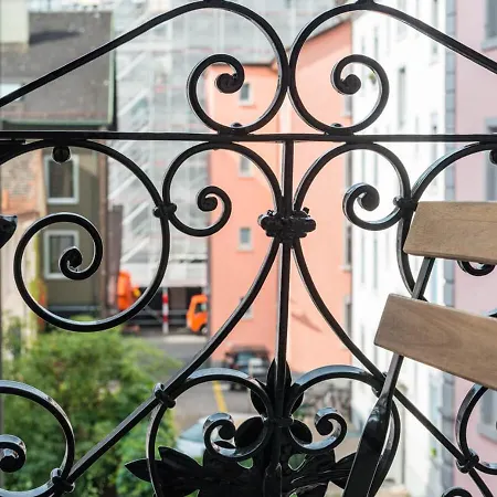 Hitrental Station * Цюрих