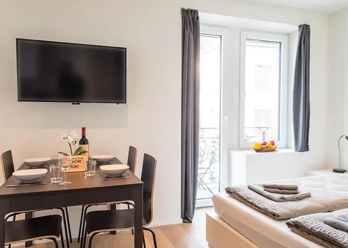 Hitrental Station Apartment Zurich