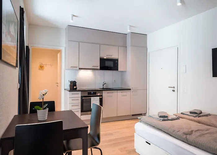 Apartment Hitrental Station *